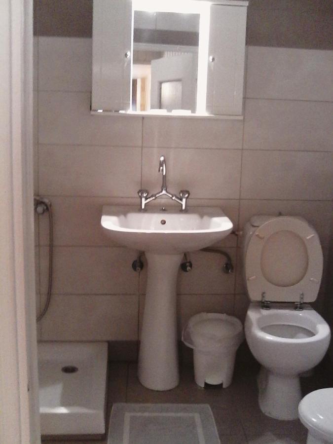 Hermoupoli Rooms Bagian luar foto
