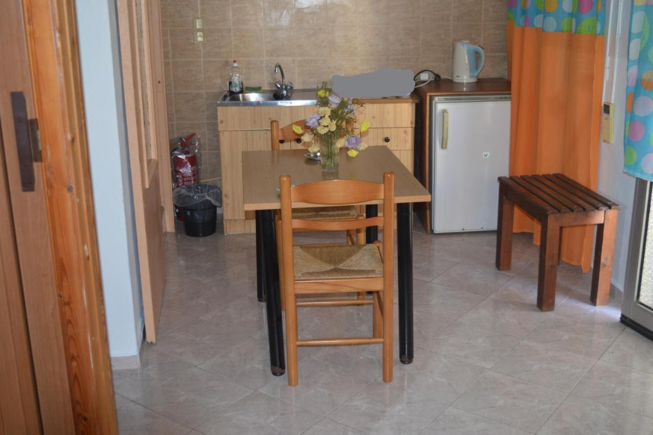 Hermoupoli Rooms Bagian luar foto